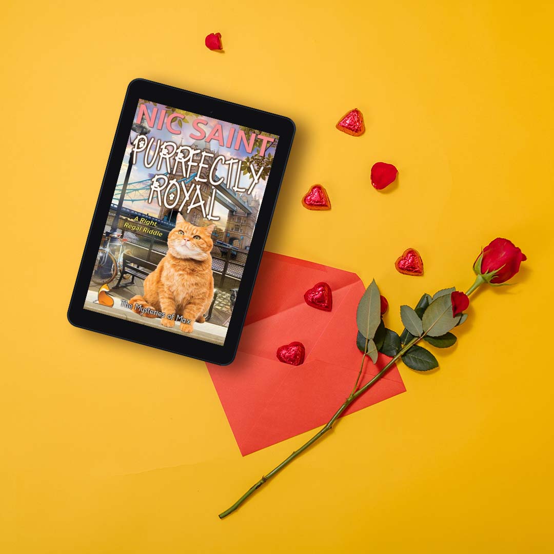 Purrfectly Royal (Audiobook)